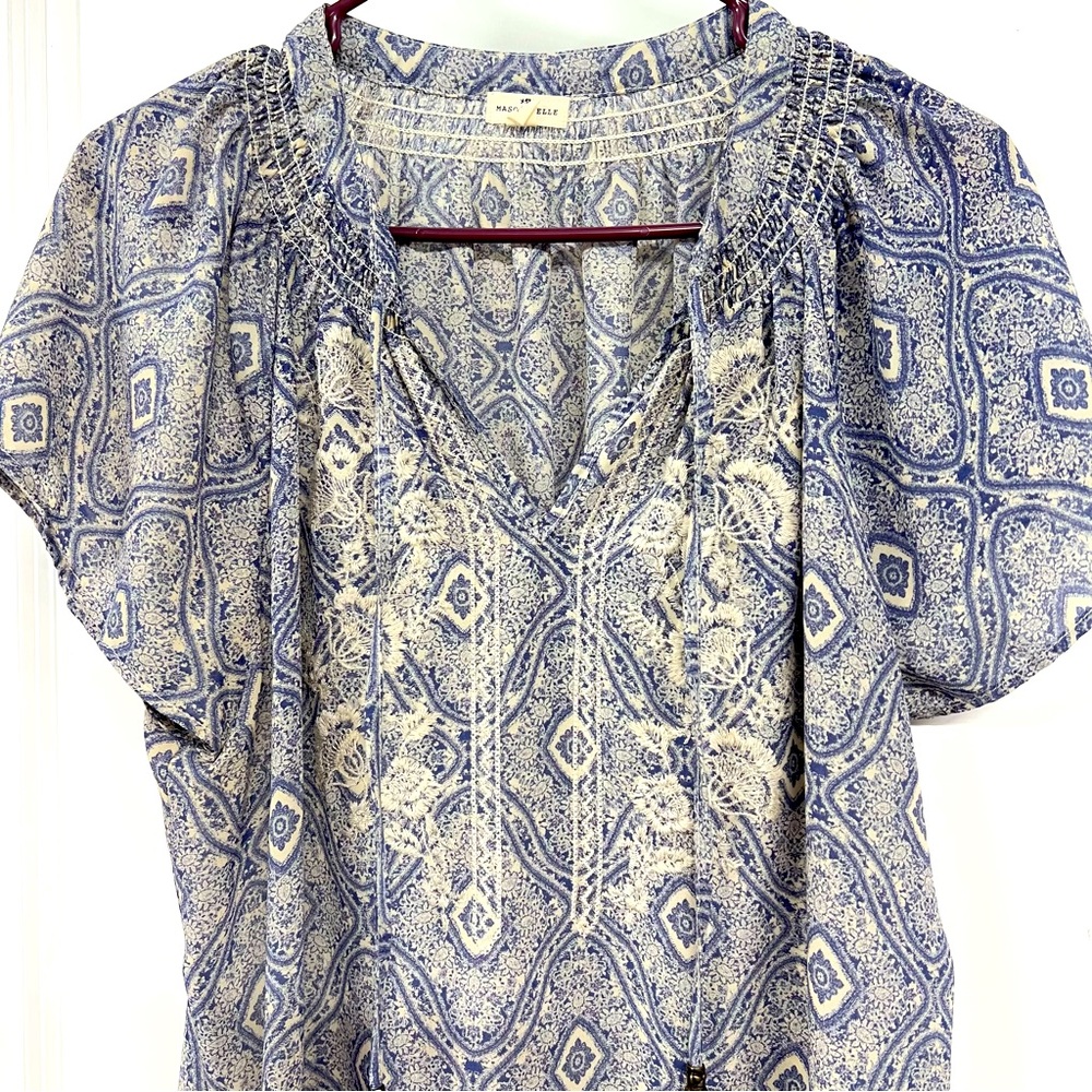 Blue embroidered short sleeve blouse, size xl